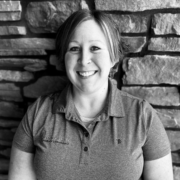 Dr.-Sarah-Enga-Physical-Therapist