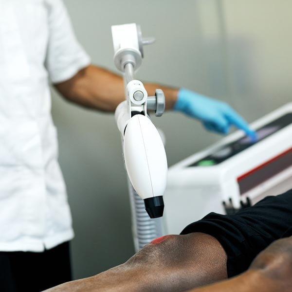 laser therapy on knee